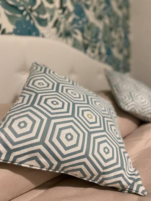 White-apartment Appartamento